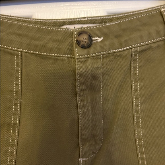 Women’s Olive Cargo Pants 4 - Picture 5 of 6